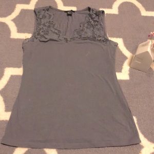 H&M lace sleeveless top S